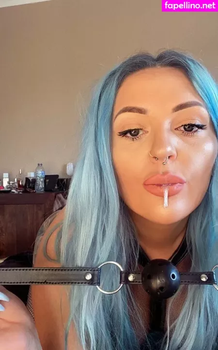 Goddess Alexaa OnlyFans Thumbnail #0TsUq4M6ZU