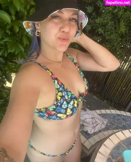 Goddess Alyssa OnlyFans Thumbnail #Cnf9njMJmY