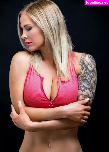 Goddess Amanda OnlyFans Thumbnail #KVxRM5BAun