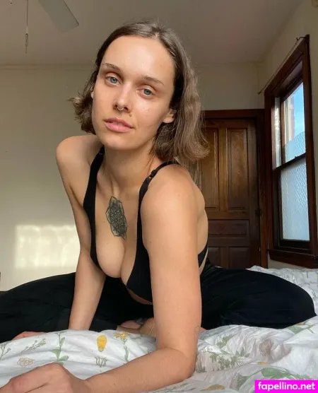 Goddess Emerald OnlyFans Thumbnail #YySfZ9t0TL