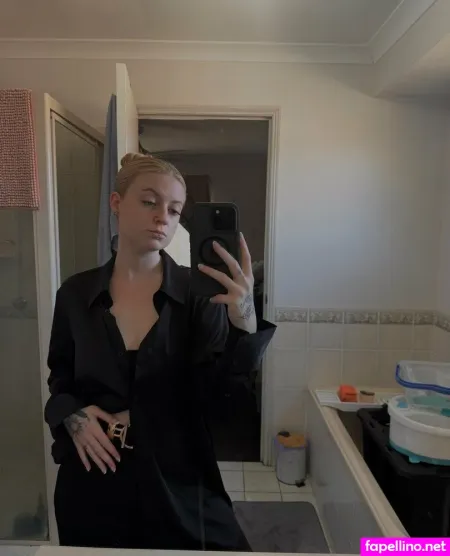 Goddess Isolde OnlyFans Thumbnail #LPCScAELYe