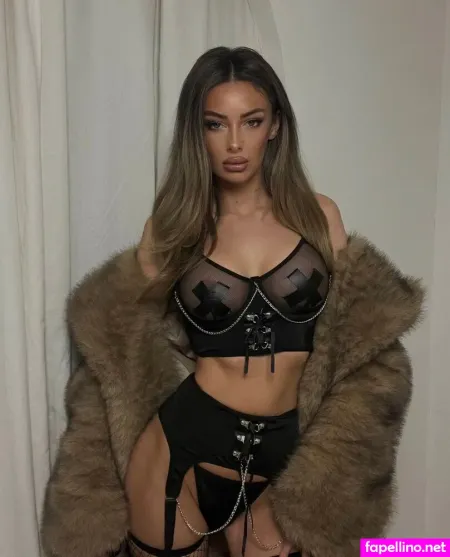 Goddess Kiki OnlyFans Thumbnail #VYcc8FXKeI