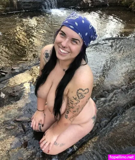 Goddess Lia Souredpineapple 1 OnlyFans Thumbnail #uwS17RaBjq