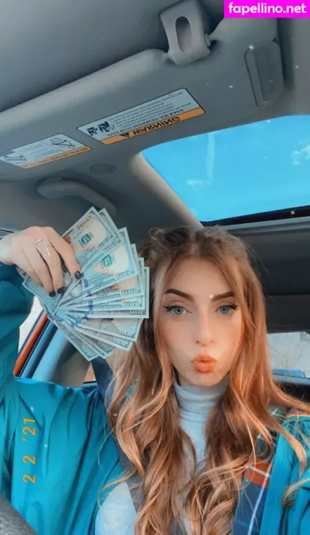 Goddess Lynn OnlyFans Thumbnail #ExLr1lxR5A