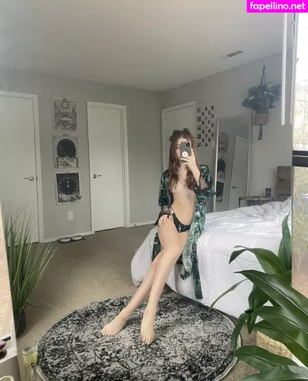 Goddess Lynn OnlyFans Thumbnail #MAsEHh4KDD