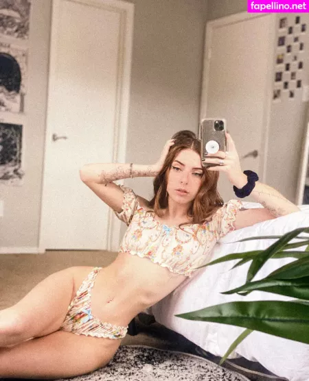 Goddess Lynn OnlyFans Thumbnail #kXNwmzD2qZ