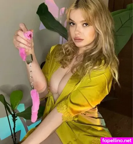 Goddess Maude 1 OnlyFans Thumbnail #HoDqFPSlyD