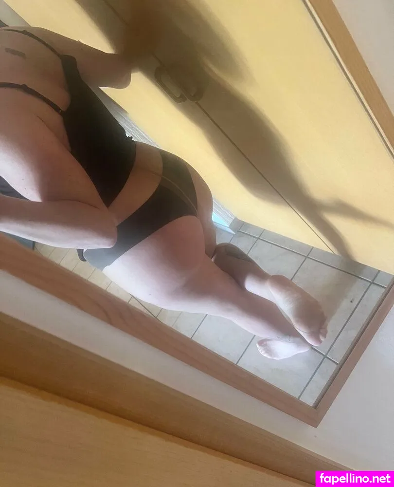 goddess_mel7, mskaijuno7 Nude Leaked OnlyFans Photo #2osUnSerbu