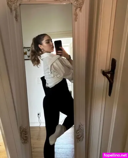 Goddess Melissa OnlyFans Thumbnail #hjeiRLP1SQ