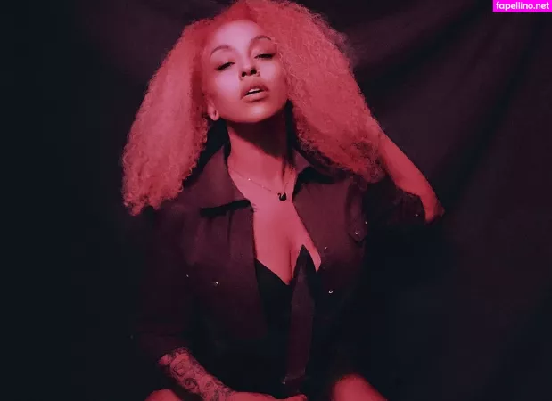 Goddess Orora Storm OnlyFans Thumbnail #mcHQjTd37E