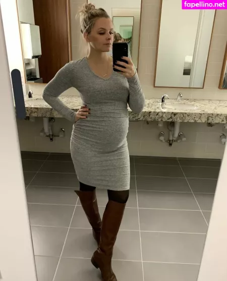 Goddess Rainn OnlyFans Thumbnail #bZh3weOQw5