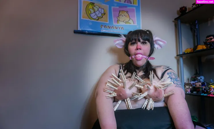 Goddess Rosa X OnlyFans Thumbnail #G1WDPcgYOg