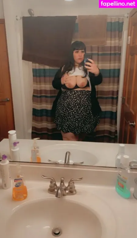 Goddess Rosa X OnlyFans Thumbnail #xFD4wsYrxl