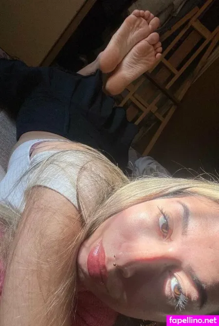 Goddess Sarax OnlyFans Thumbnail #eGMrRZXszC