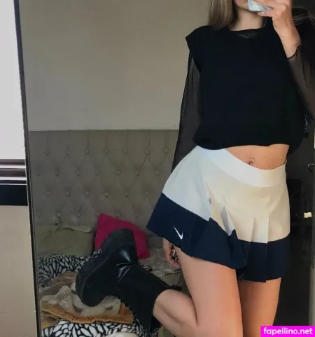 Goddess Sarax OnlyFans Thumbnail #p6xCpcTGOi