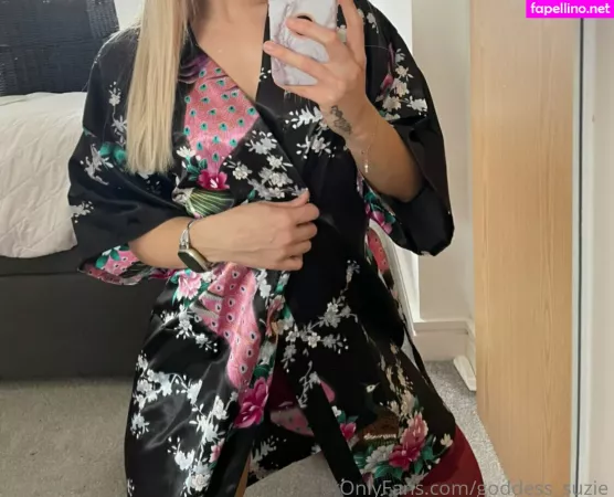 Goddess Suzie OnlyFans Thumbnail #xuIeerHwLy