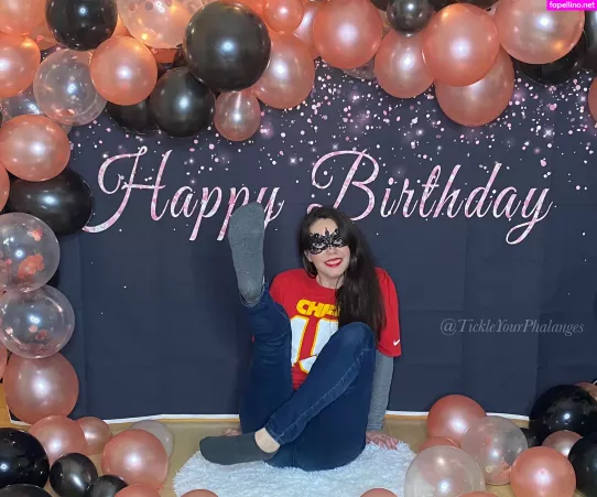 Goddess Tickle OnlyFans Thumbnail #w5igujmrAL