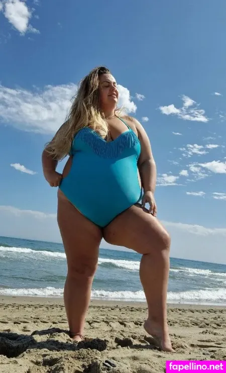 Goddess Totalia OnlyFans Thumbnail #4LxRMVDXxC