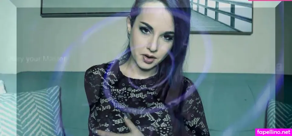 Goddess Valora 38 OnlyFans Thumbnail #xJCxCyB9Zi