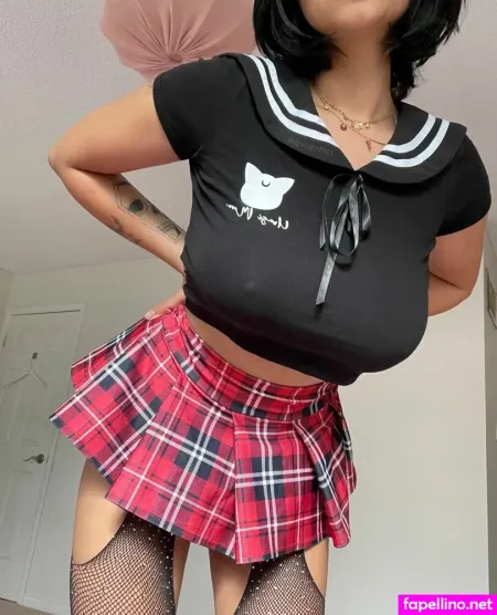 Goddess Vanessa OnlyFans Thumbnail #i9wUp05UXs