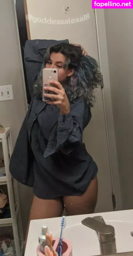 Goddessalexa18 OnlyFans Thumbnail #2bwNZ6gvH1