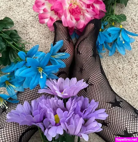 Goddessalexarayne OnlyFans Thumbnail #TGFX9O0T8J