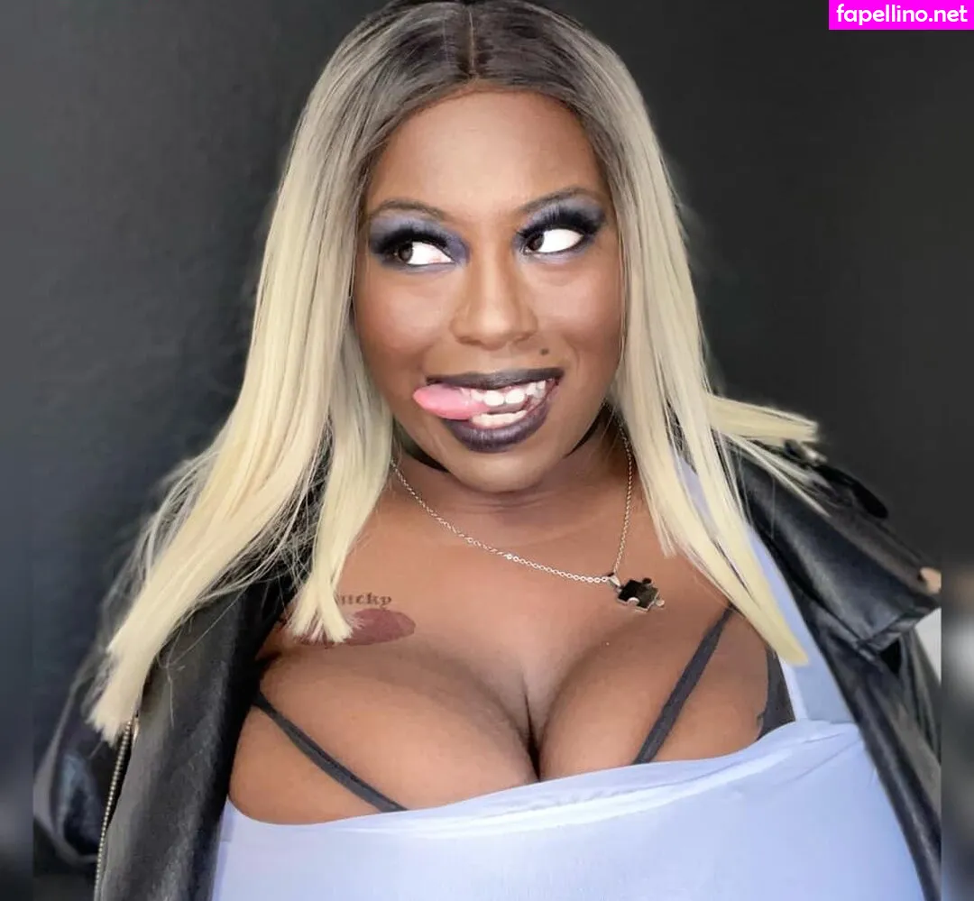 cocoaluna_, goddesscocoaluna, lalaizsorandom Nude Leaked OnlyFans Photo #iwjJUkT4Vy