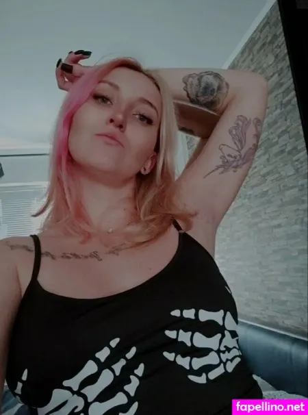 Goddessdalya000 OnlyFans Thumbnail #LW4CsAPTuB