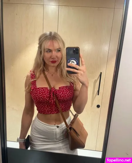 Goddessdommelia 1 OnlyFans Thumbnail #GJxhYKcfdv