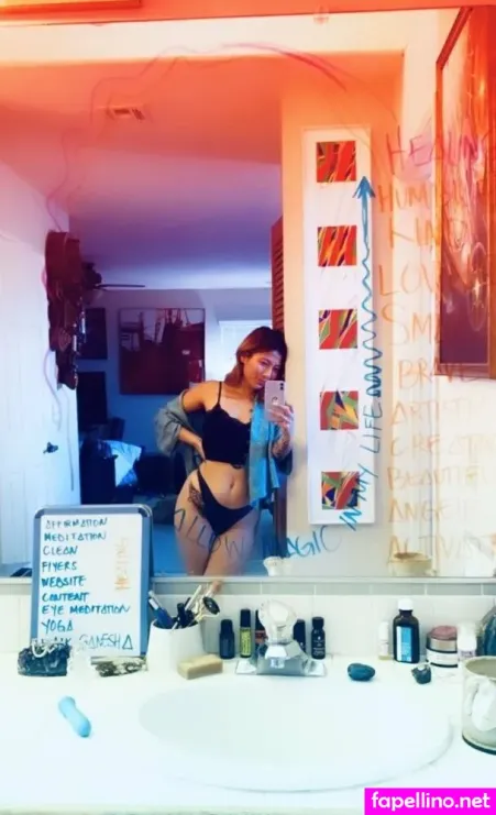 Goddessemberz OnlyFans Thumbnail #DDXOXO2PfO