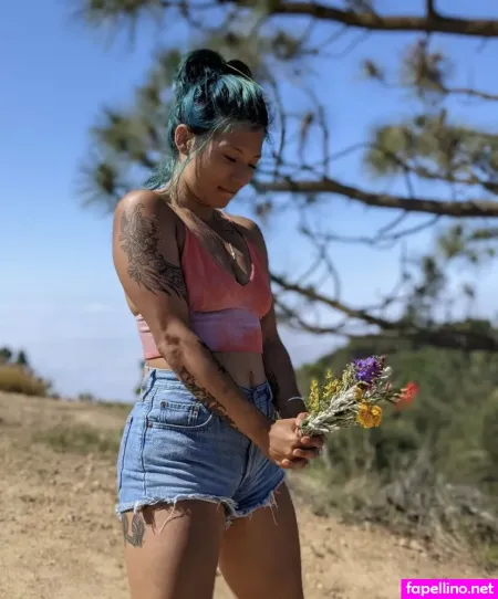 Goddessemberz OnlyFans Thumbnail #ThvqkOeMak