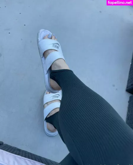 Goddessfendi OnlyFans Thumbnail #EI0peEr8un