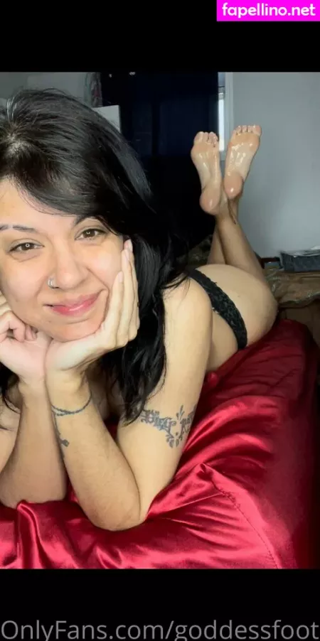 Goddessfootlove OnlyFans Thumbnail #3nHft4dG7z