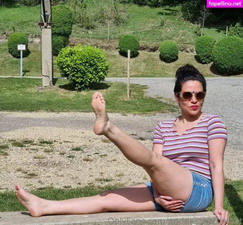 Goddesshathafeet OnlyFans Thumbnail #HBErUUK0tY