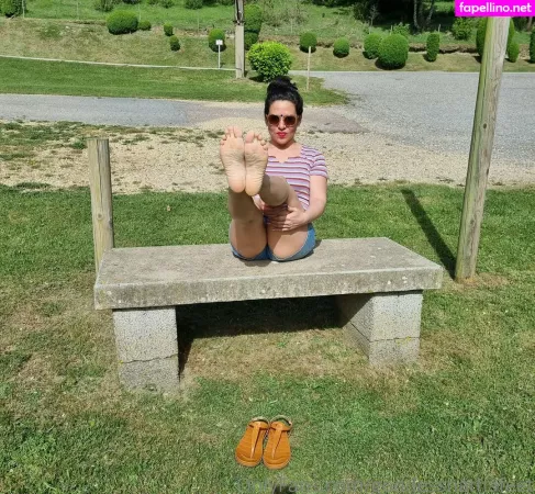 Goddesshathafeet OnlyFans Thumbnail #xpzITiExo1