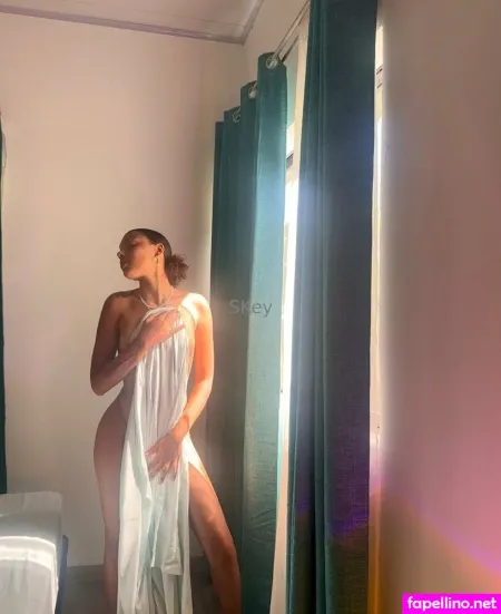 Goddesske963 OnlyFans Thumbnail #Tyy4GlPxwR