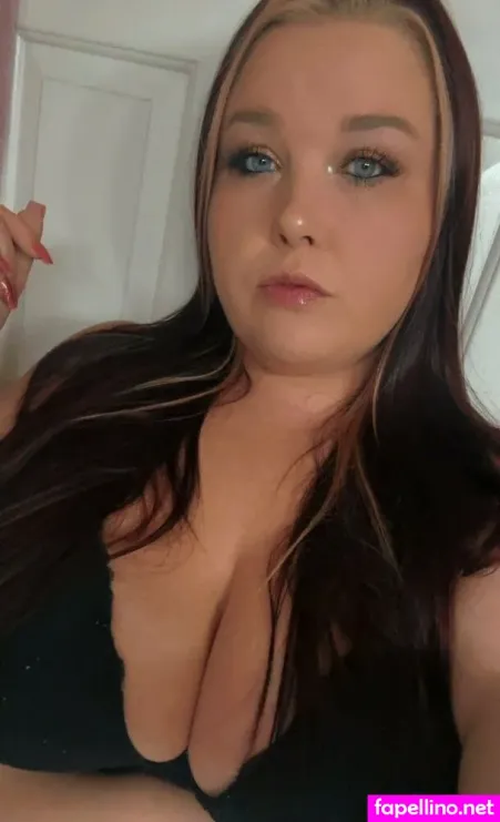 Goddesskendra0104 OnlyFans Thumbnail #7oscAyWdYs