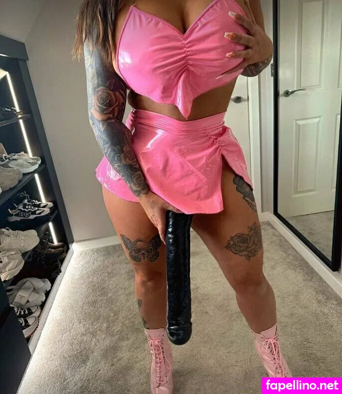 goddesslola, lolas_playhouse Nude Leaked OnlyFans Photo #yTOqpkudW8