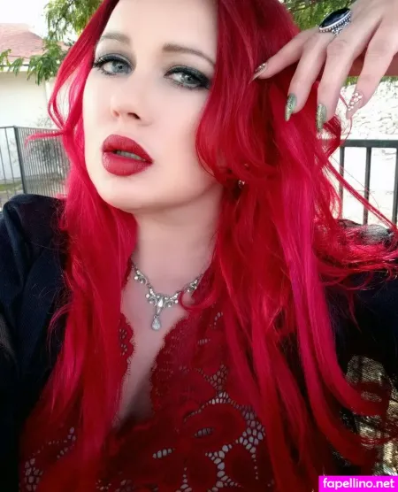 Goddesslycia OnlyFans Thumbnail #BM4eyWg7Th