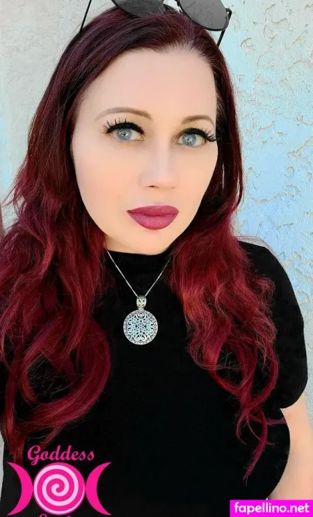 Goddesslycia OnlyFans Thumbnail #QFyGUE3IsN