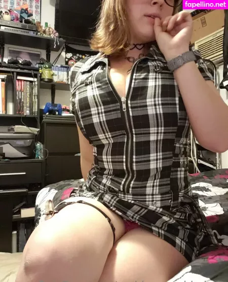 Goddessmaddydove OnlyFans Thumbnail #7KRA2EsIeL