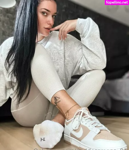 Goddessmona 91 OnlyFans Thumbnail #wMZ6j8x1WN