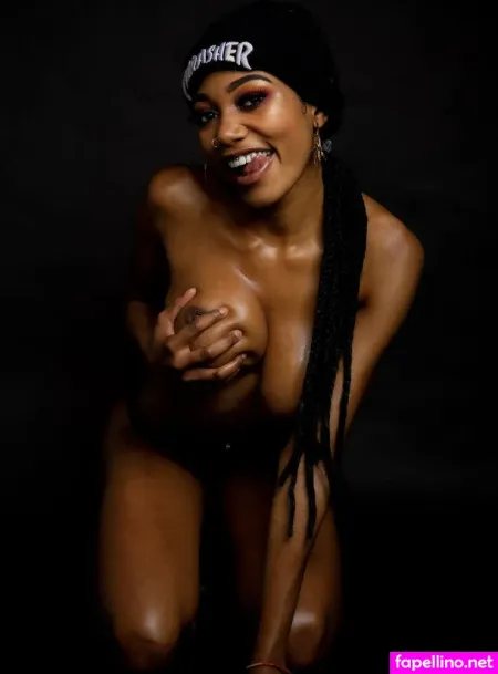 Goddessmuminah OnlyFans Thumbnail #J6KqSQyCl9