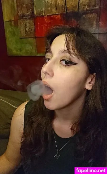 Goddessofsmoke Vip OnlyFans Thumbnail #GxHXdzUrEf