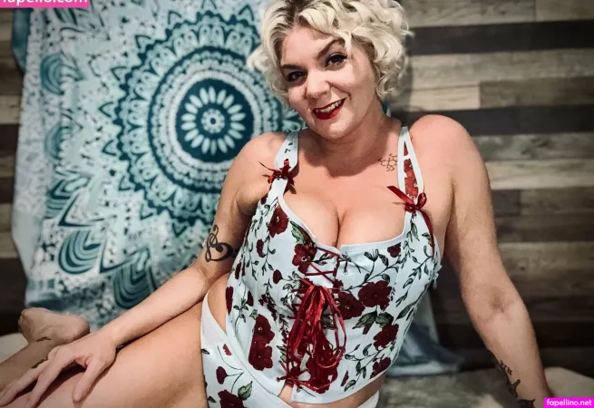 Goddesspoppybud OnlyFans Thumbnail #KHZGPeV9uO