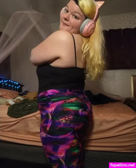 Goddessproblems OnlyFans Thumbnail #yZDNp74kBV