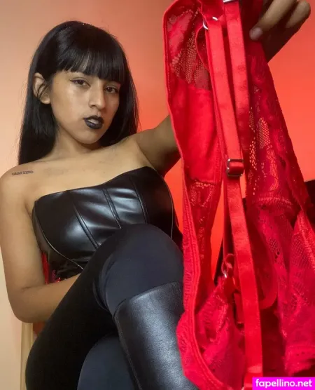 Goddessroma OnlyFans Thumbnail #2jZasMX0gF