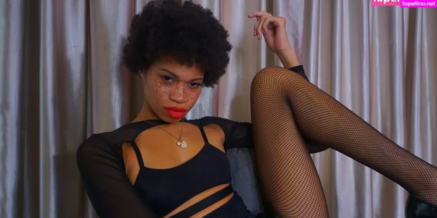 Goddessrosiereed OnlyFans Thumbnail #3lG0NtIY2B