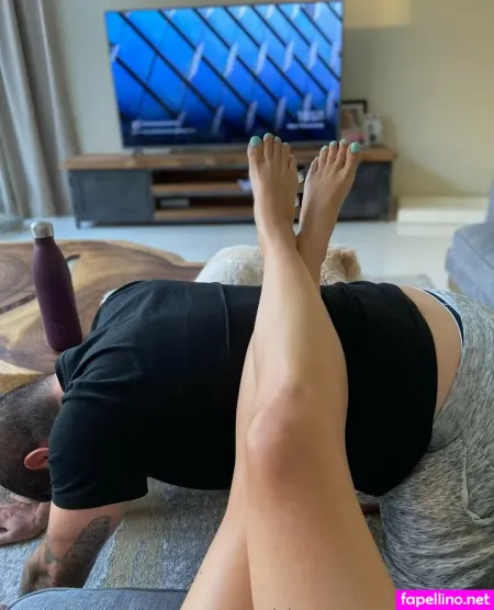 Goddesssilkysolesfree OnlyFans Thumbnail #10kVfr2b07