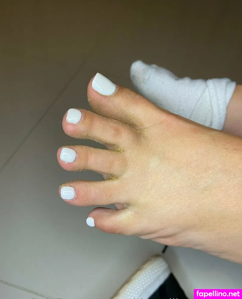 goddesssilkysolesfree, theeepursuitofselflove Nude Leaked OnlyFans Photo #1VFExqNbKR
